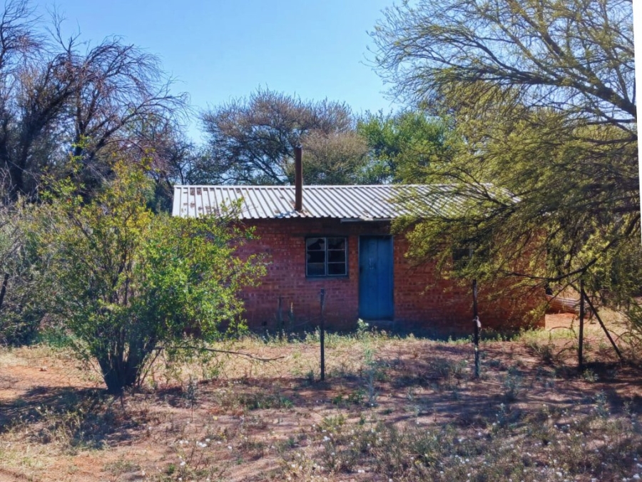 4 Bedroom Property for Sale in Douglas Rural Northern Cape